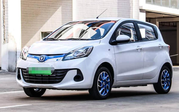 全系900V、激光雷达、CDC,新款极氪001 值得冲吗?