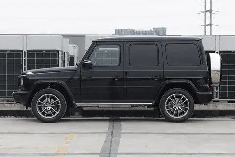 奔驰G 500（10-15万公里）—— 底盘异响与四驱系统问题