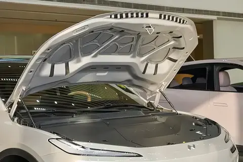 20万级家用纯电SUV怎么选？别急，这台车先把实在写在脸上