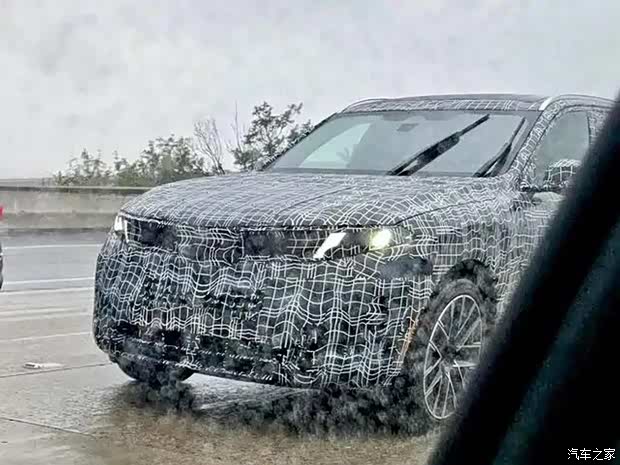 采用隐藏式门把手 全新一代宝马X5最新路试谍照曝光