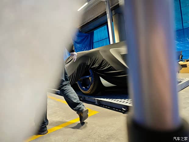 疑似小米VGT赛车提前曝光 极致空气动力学 3月正式发布