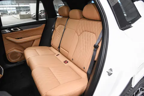 20万出头买SPA架构高配！2026款领克09实测，也能卷赢新能源？